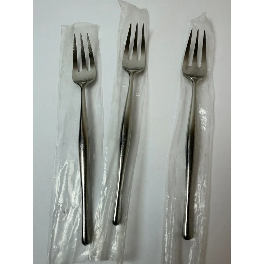 3 Dinner Forks DESIGN 3 Lauffer/Towle 18/8 Satin Stainless Steel Norway #2